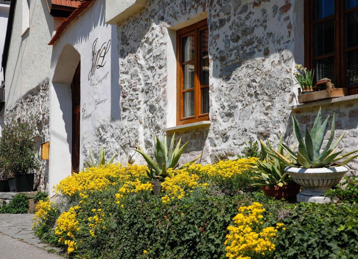 Weingut Langmayer Wösendorf Екстериор снимка